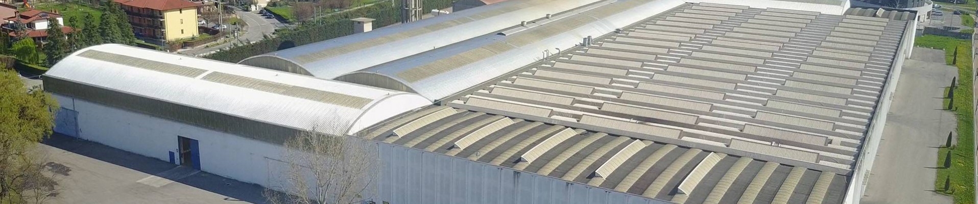 Aerial photograph of the Acciaitubi production facility